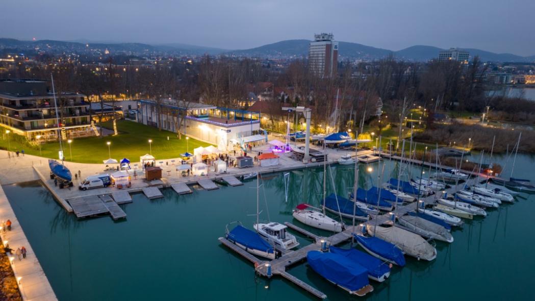 IV. Kékszalag PORT adventi vásár