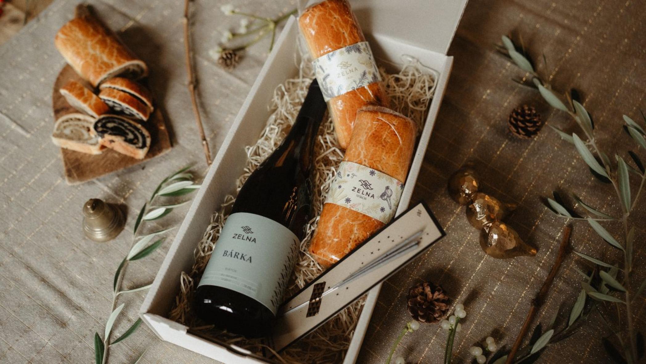 Szenteste • Karácsonyi Csomag • Bejglivel