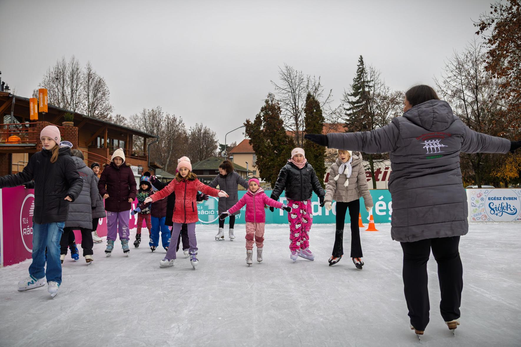 Előszilveszter a Rádió 1 Jégpályán!