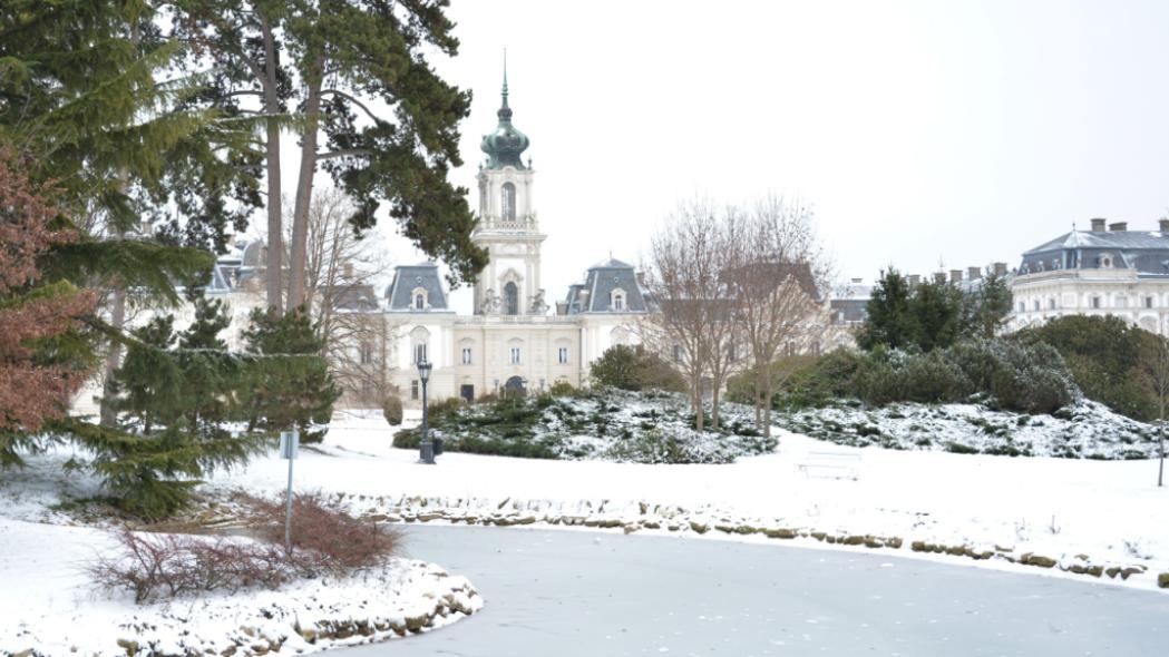 Valentin-nap a kastélyban