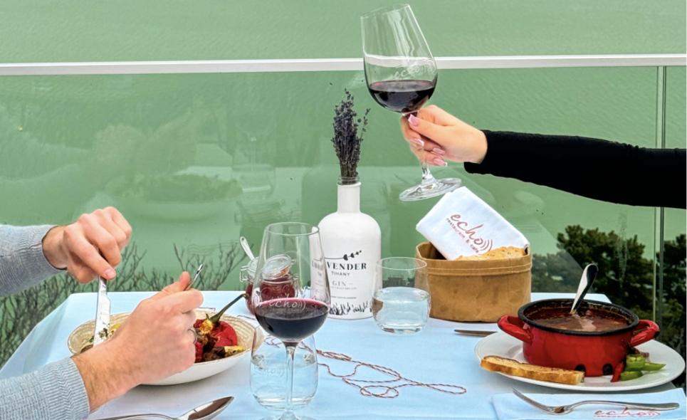 Forradalmi hétvége // Echo Étterem