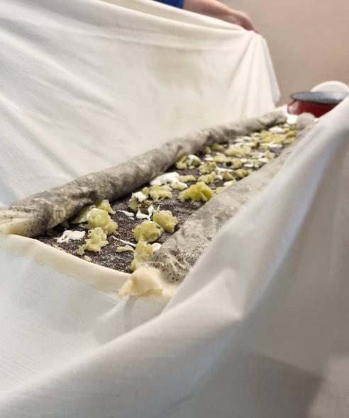 Húzott rétes tanfolyam Alsópáhokon – hagyományos rétessütés