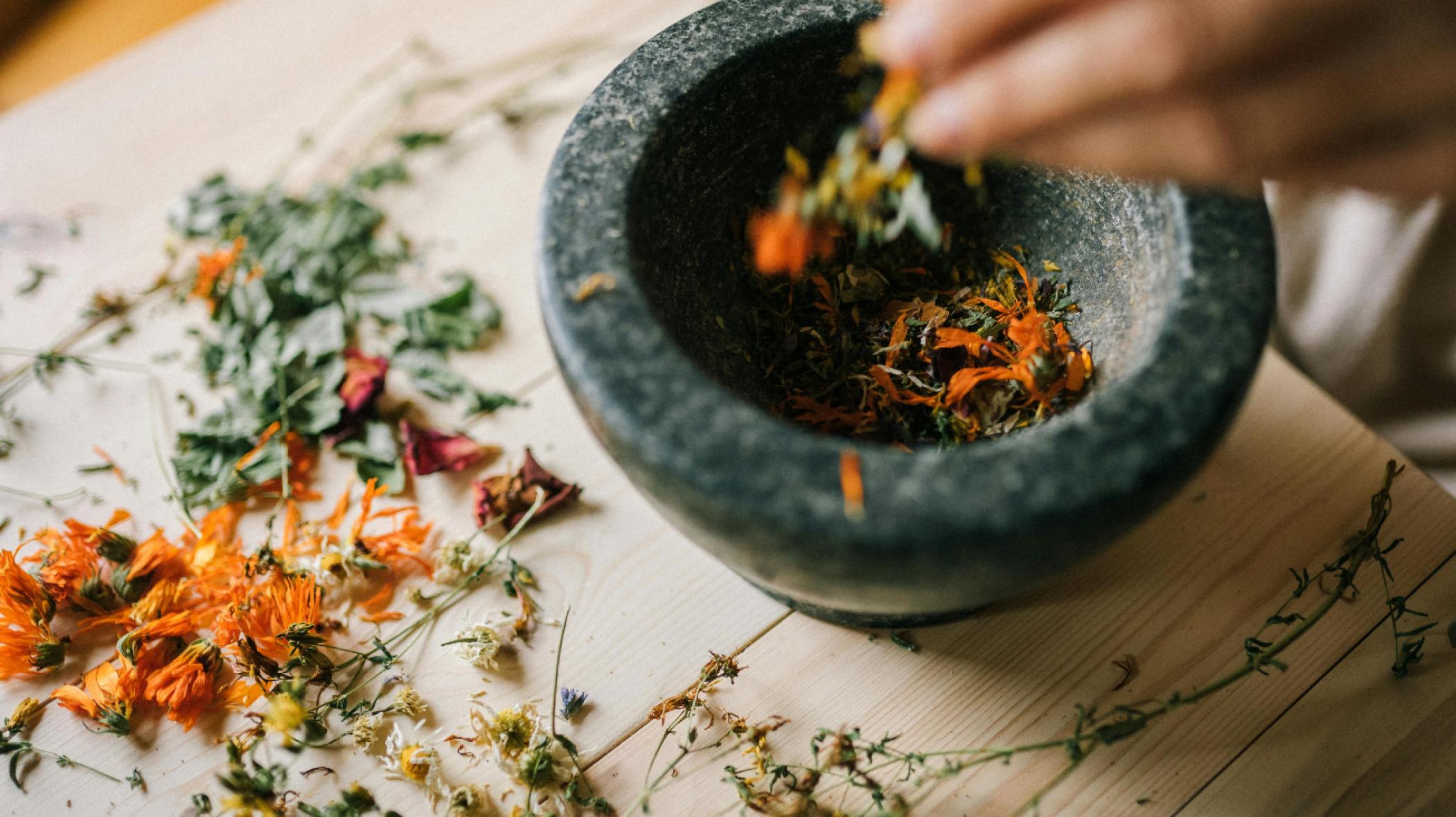 Gyógyfűkivonat készítés 