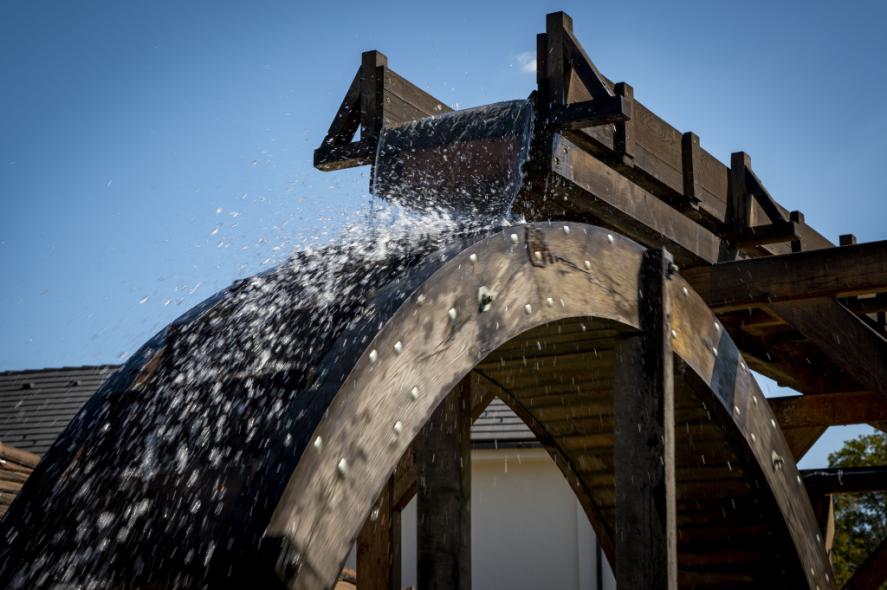 Látványőrlés a Fenyves Malomban május 1-jén