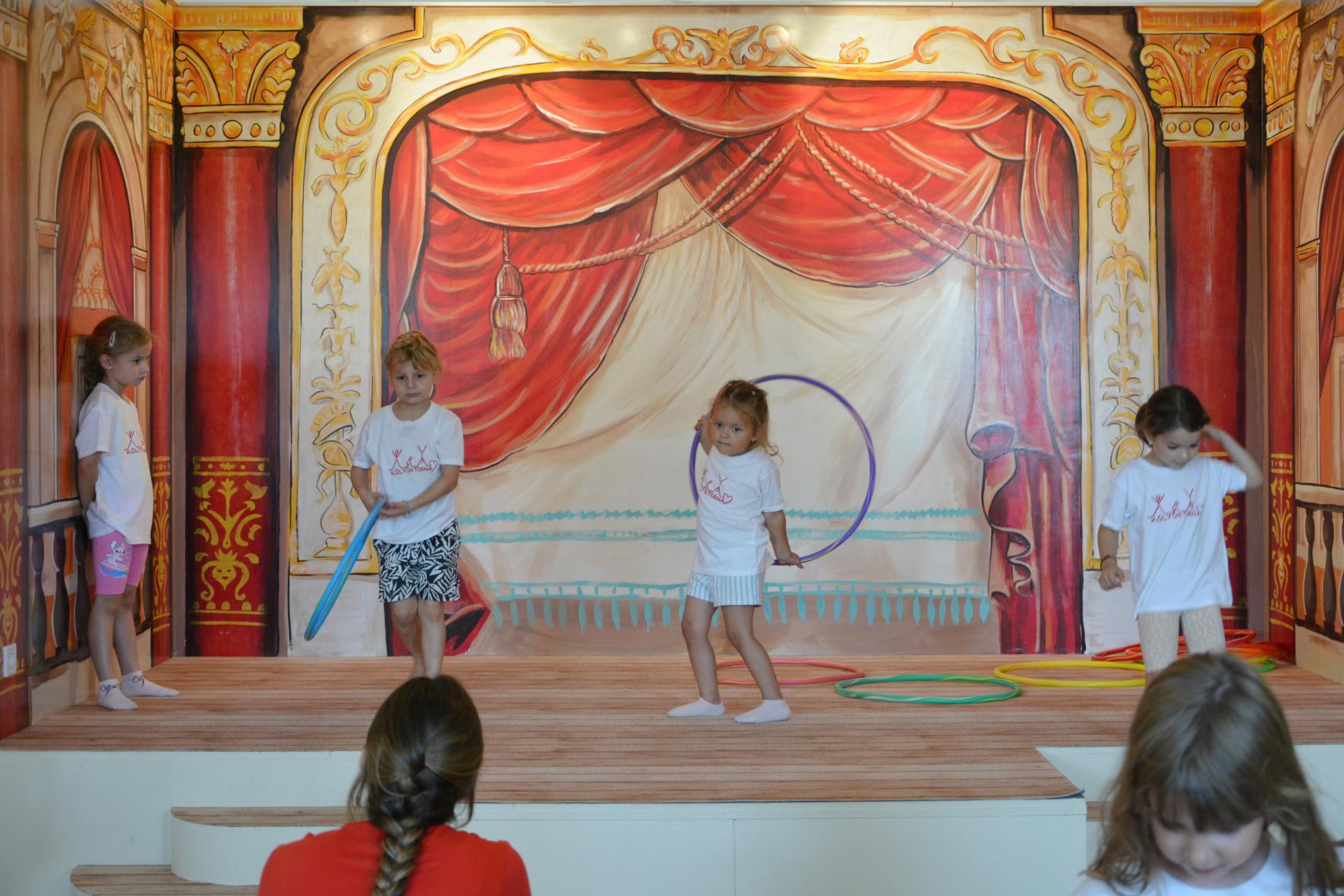 Ma van az év legeslegszebb napja... a Történelmi Játszóházban