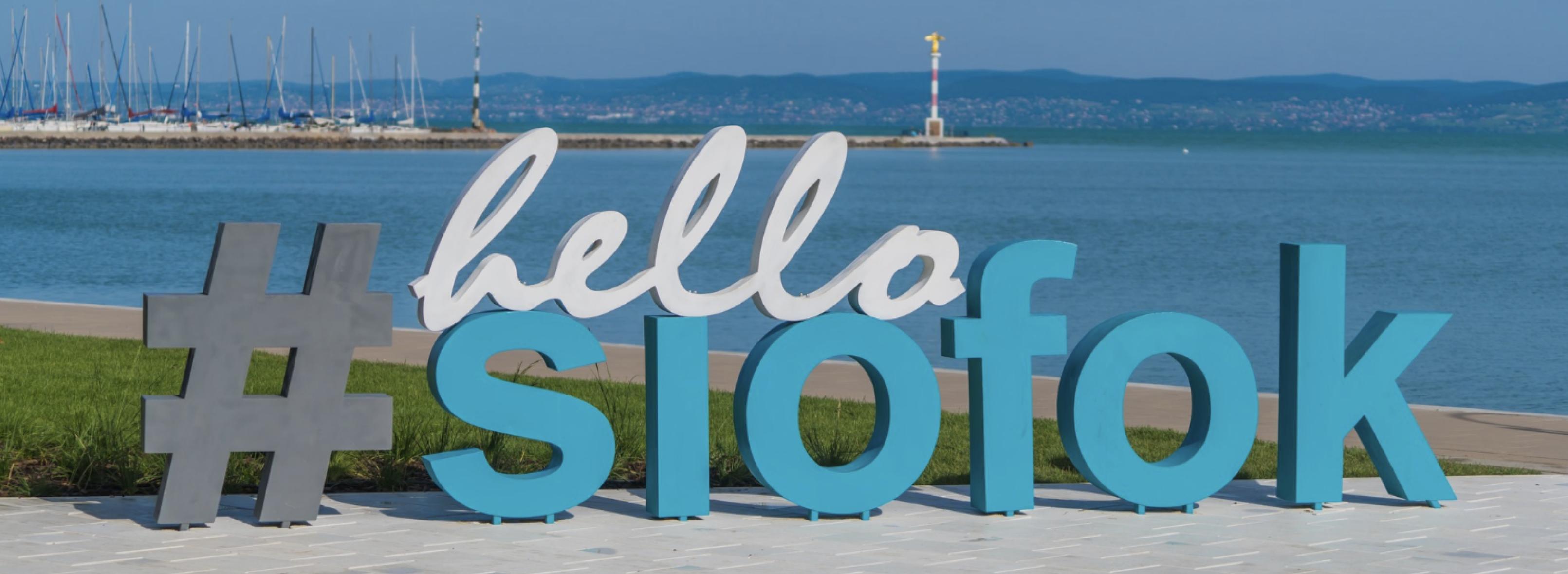 A Csárdáskirálynőtől Varga Imréig - Siófoki séták