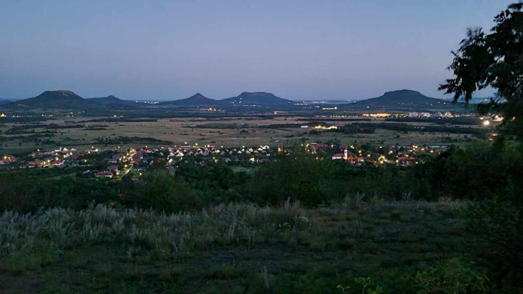 Esti vezetett túra a Haláp-hegyen